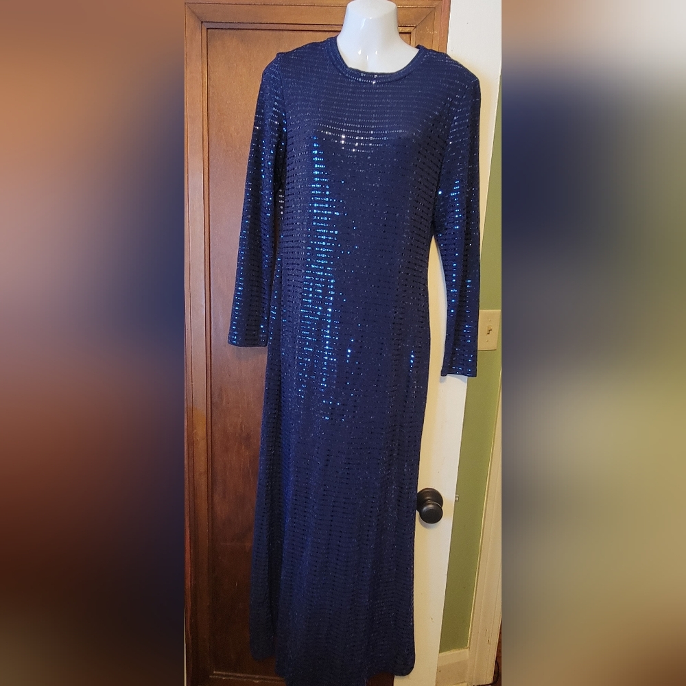 Morgan and company Sequined evening gown sz lrg #18